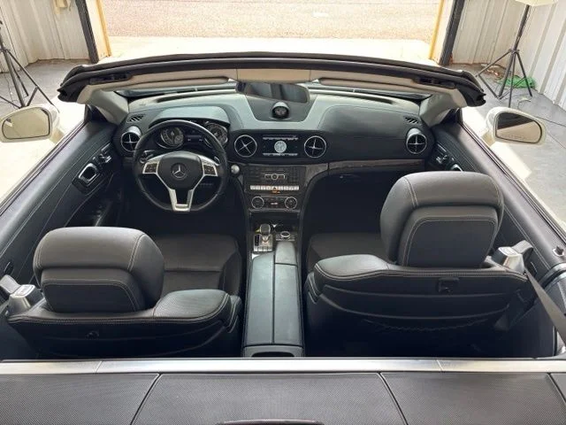 Used 2015 White Mercedes-Benz SL 400 Roadster image 15