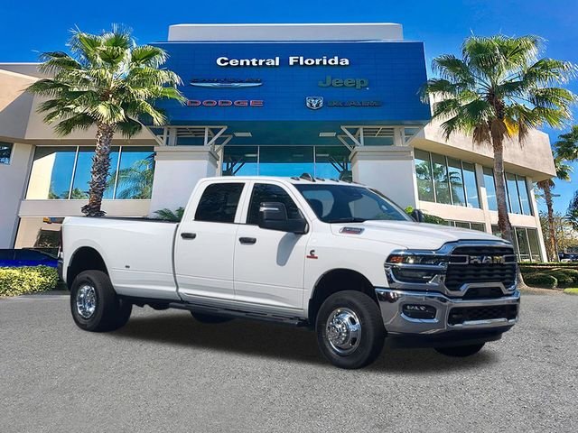 New 2026 Bright White Clear-Coat Exterior Paint RAM Tradesman image 2
