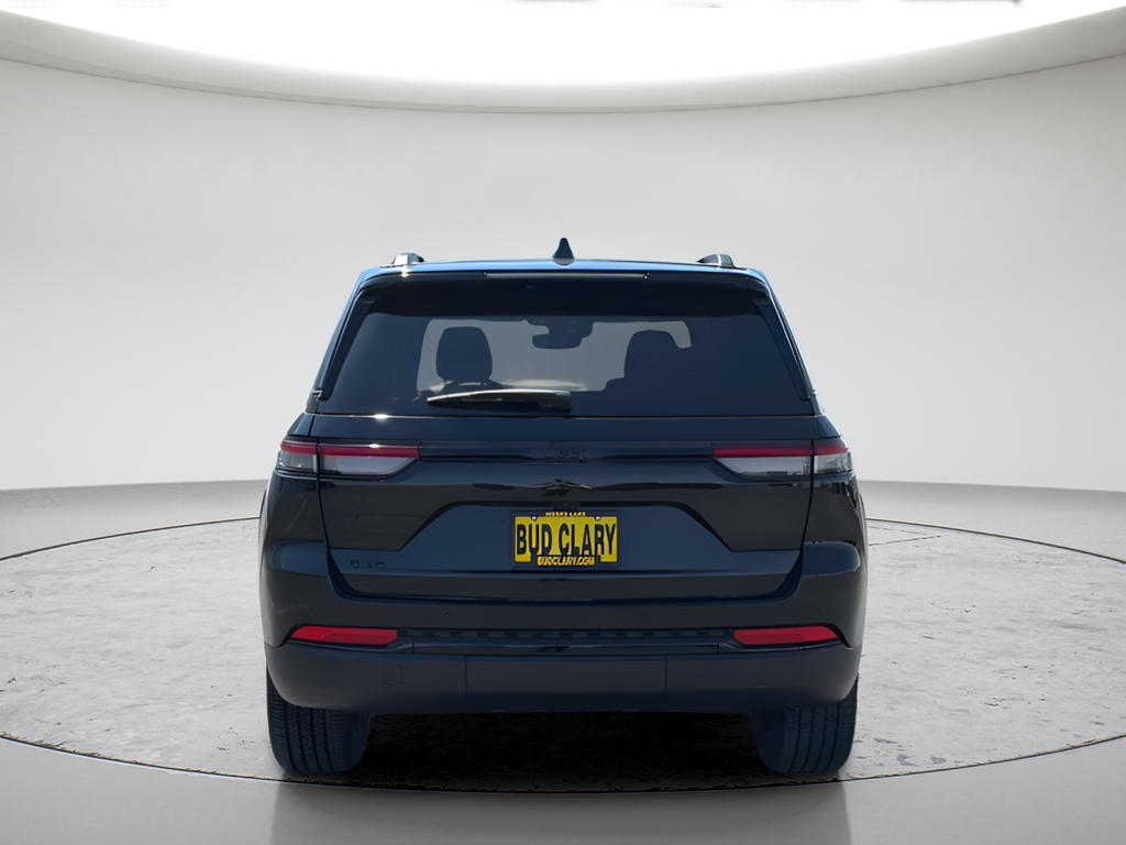 Used 2023 Black Jeep Altitude X image 7