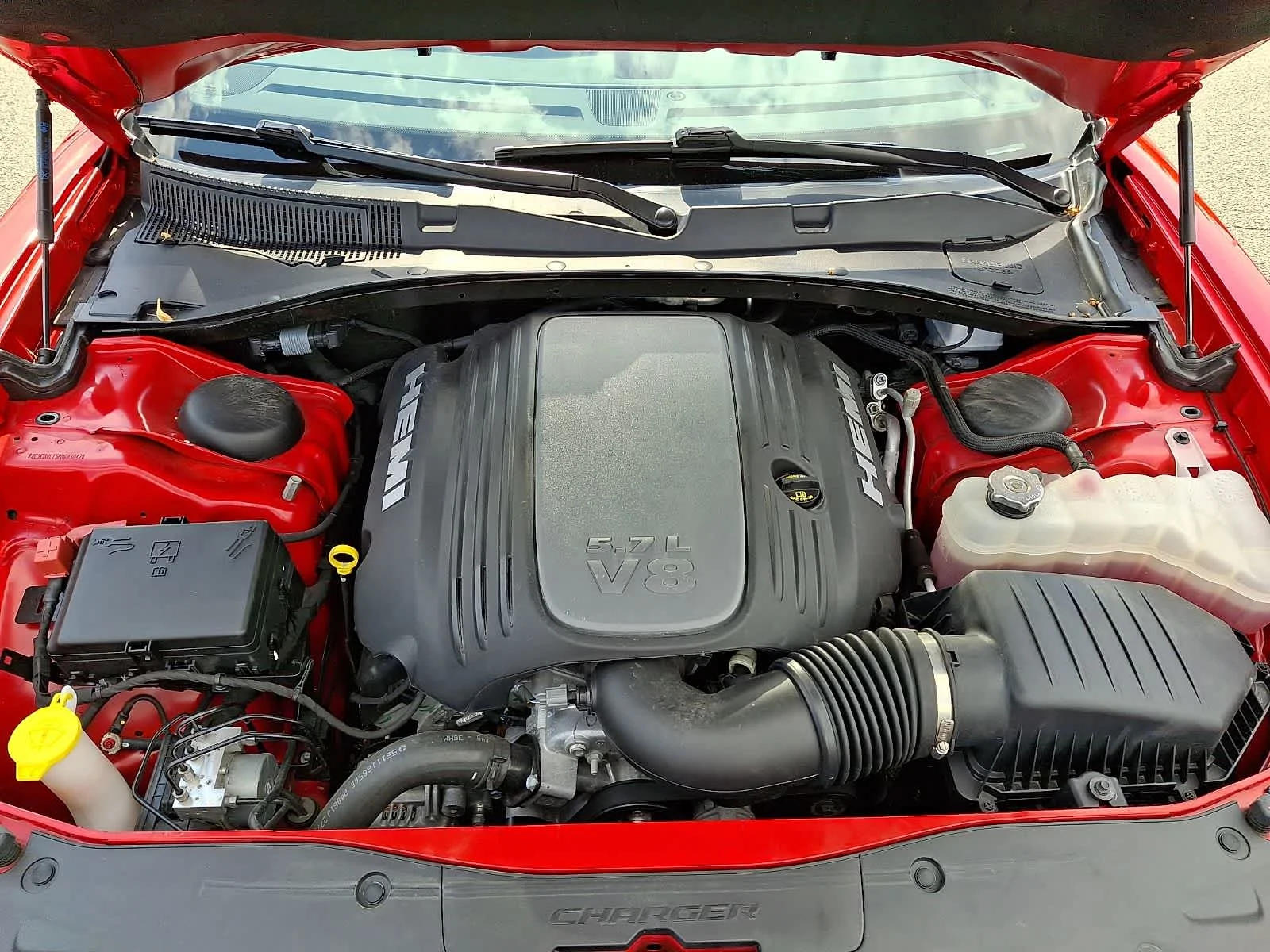 Used 2023 Torred Clearcoat Dodge R/T image 31