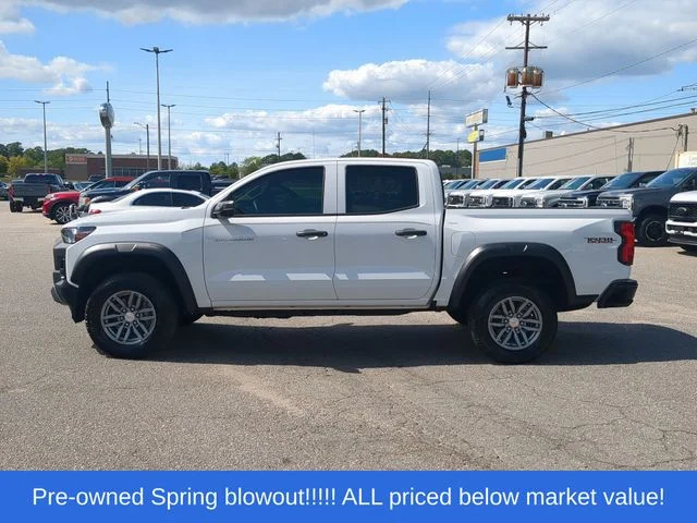 Used 2025 White Chevrolet Trail Boss image 10