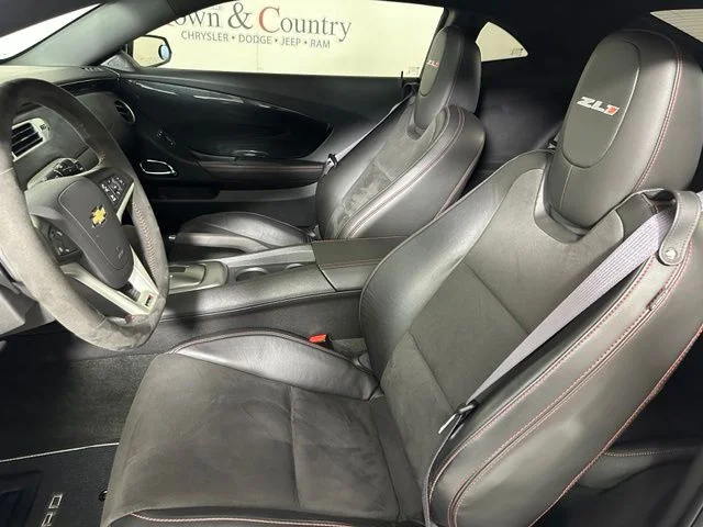 Used 2013 Gray Chevrolet ZL1 image 31