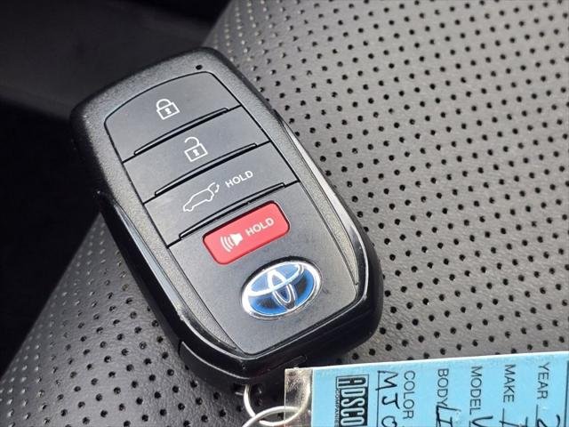 Certified Used 2021 BLIZZARD PEARL Toyota  image 36