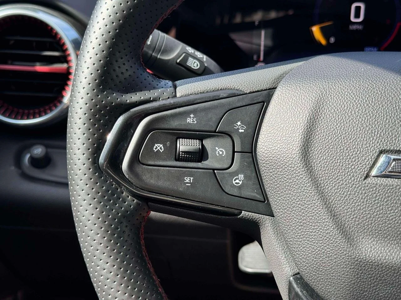 Used 2026 Sterling Gray Metallic Chevrolet FWD 2RS image 23