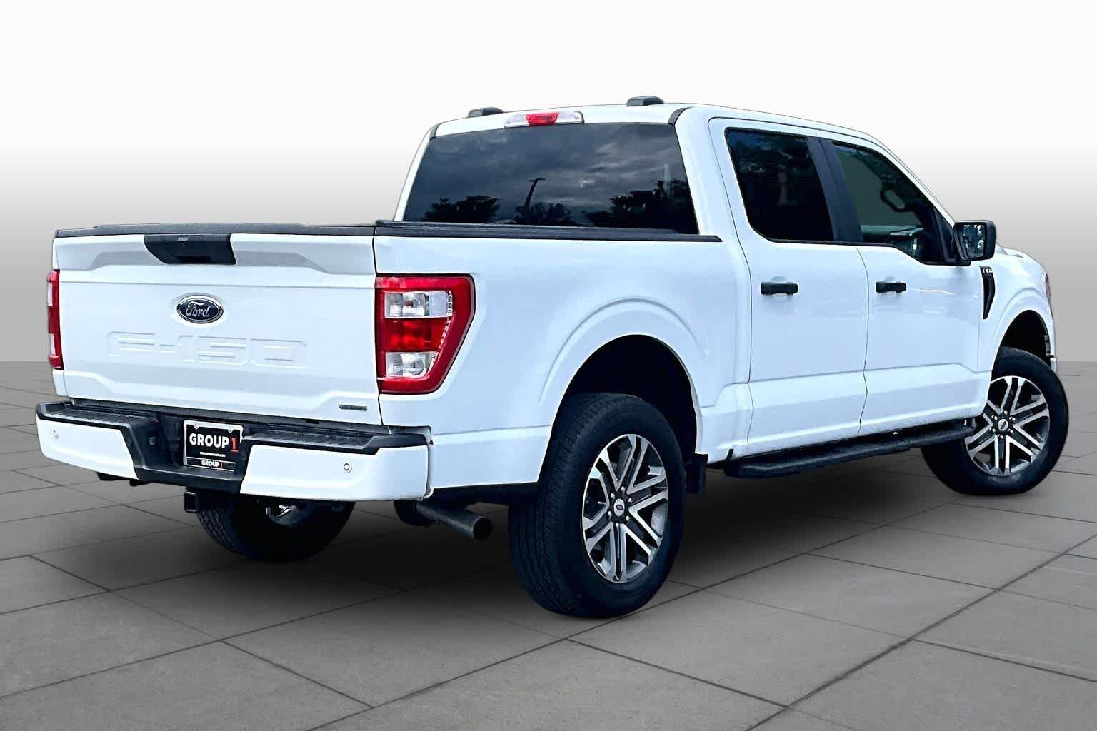 Used 2022 Oxford White Ford XL image 13