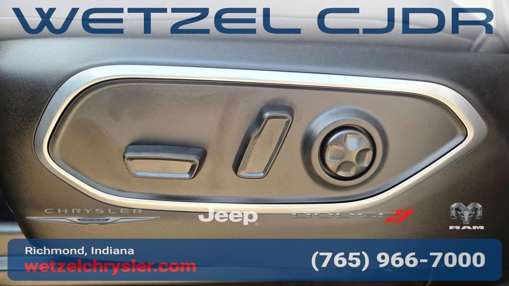 New 2026 Fathom Blue Pearl-Coat Exterior Paint (Late Availability) Jeep Limited Altitude image 19