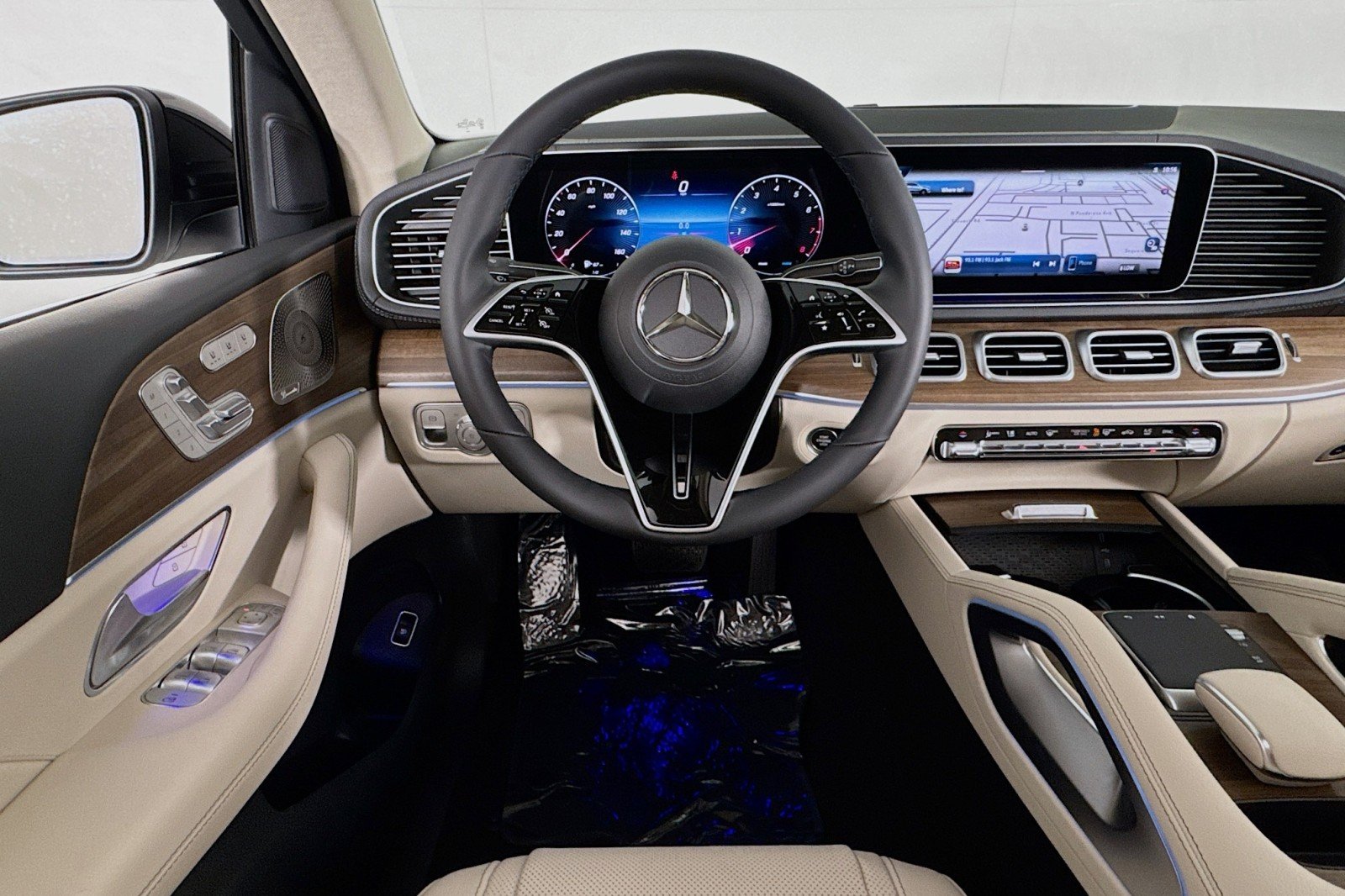 New 2026 Polar White Mercedes-Benz GLE 450 4MATIC® Coupe image 4