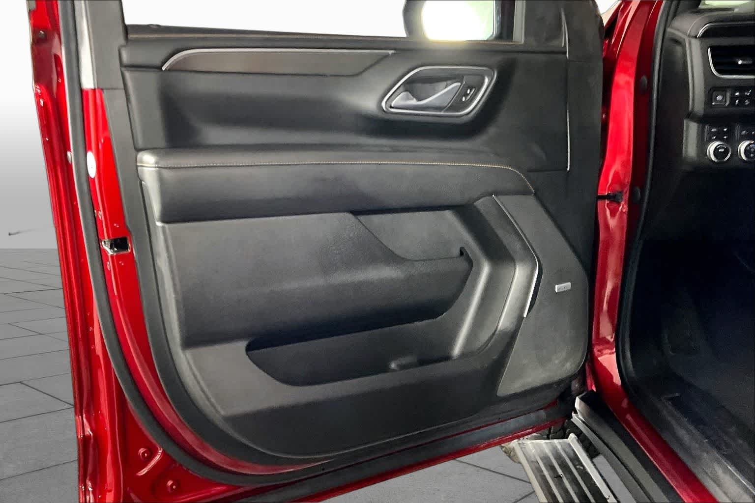 Used 2023 Volcanic Red Tintcoat GMC AT4 image 21