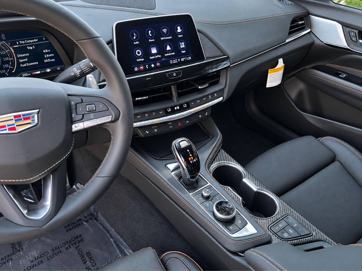 2026 Cadillac CT4 V-Series - Photo 12