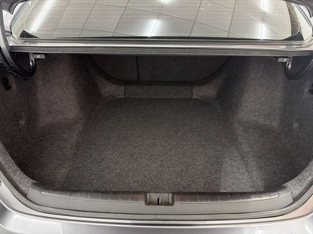 Used 2018 Gray Honda Touring image 26