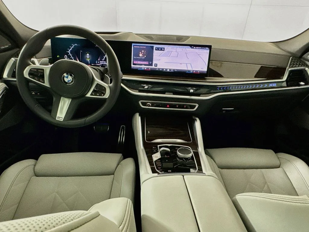 Used 2026 White BMW xDrive40i image 29