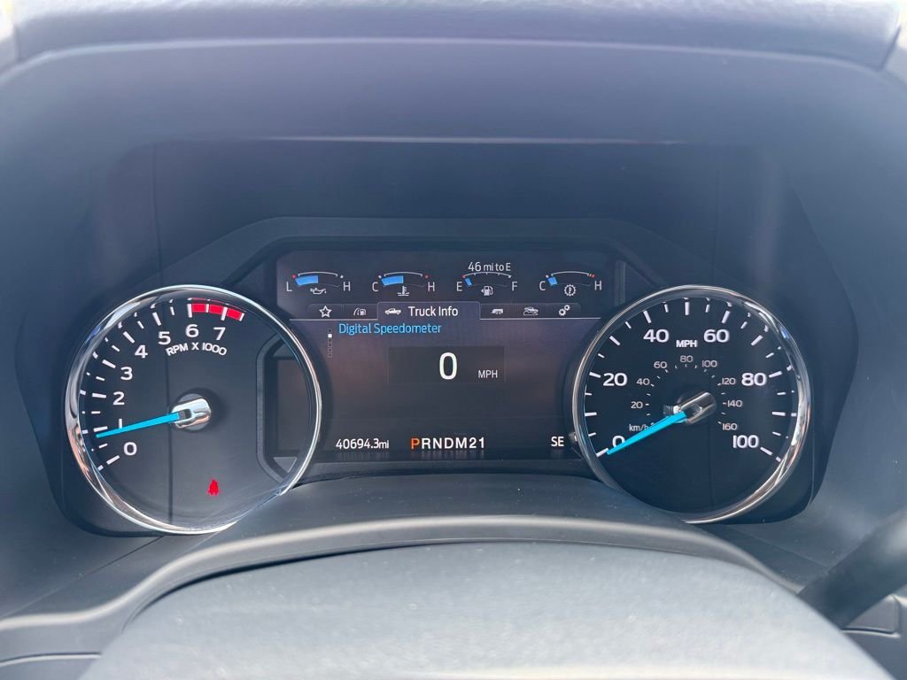 Used 2022 Red Ford Lariat image 9