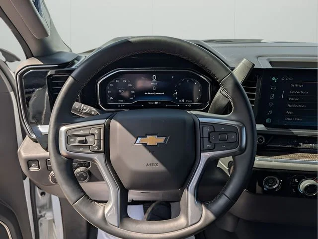 Used 2024 White Chevrolet LT image 21