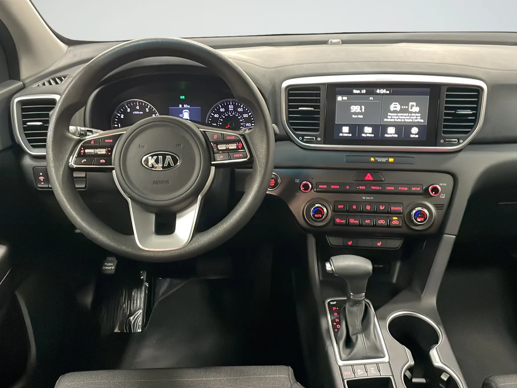 Used 2022 White Kia LX image 12