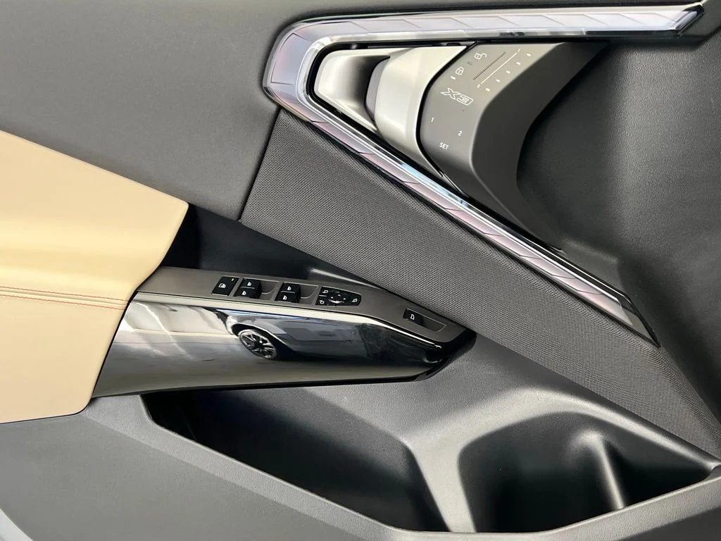 New 2026 Skyscraper Grey Metallic BMW 30 xDrive image 19