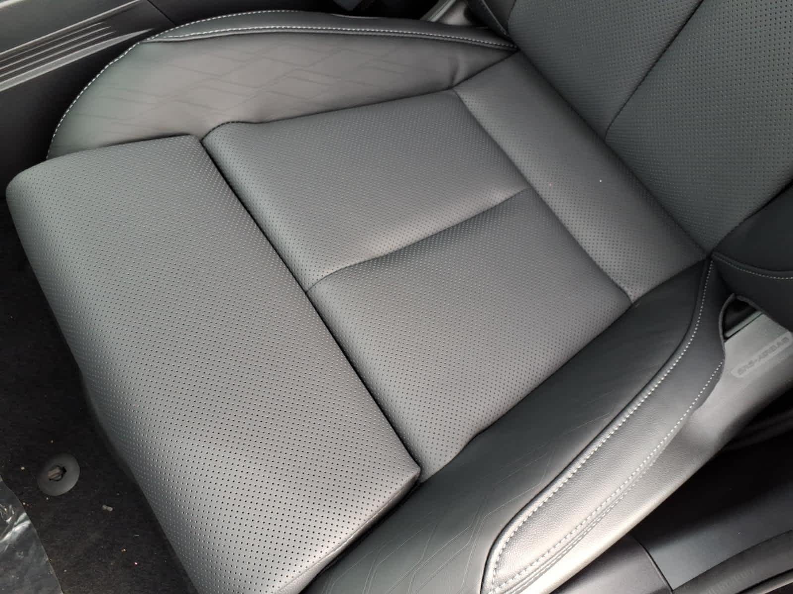 New 2026 CRYSTAL BLACK SILICA Subaru Touring XT image 23