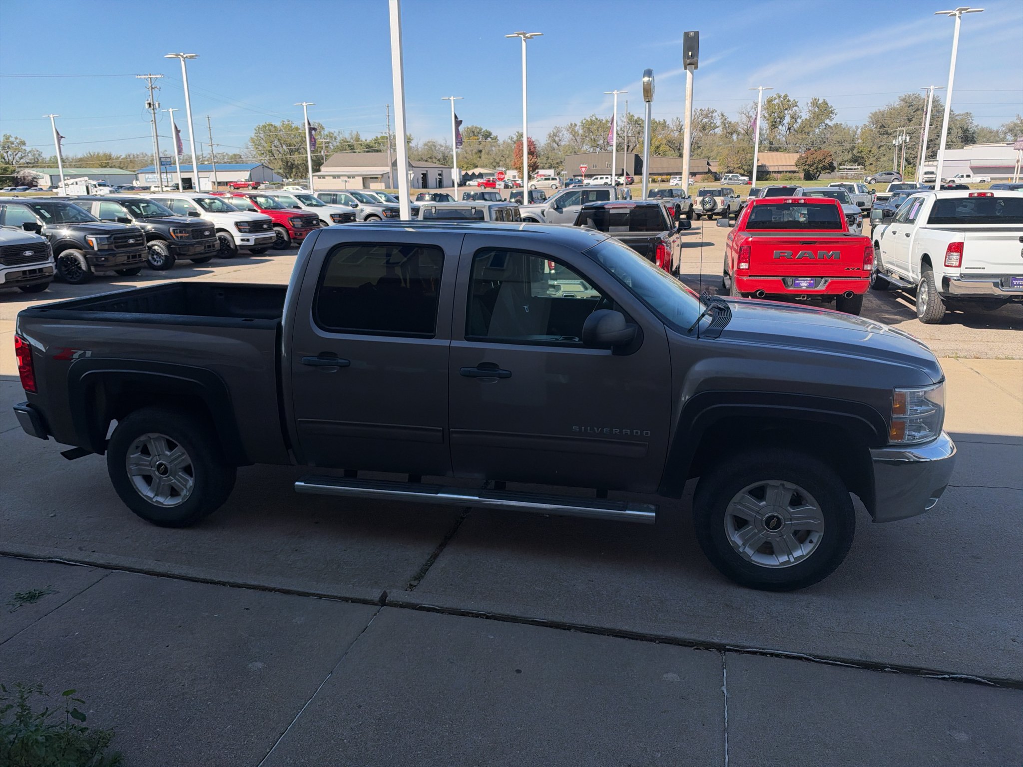 Used 2012 Mocha Steel Metallic Chevrolet LT image 5
