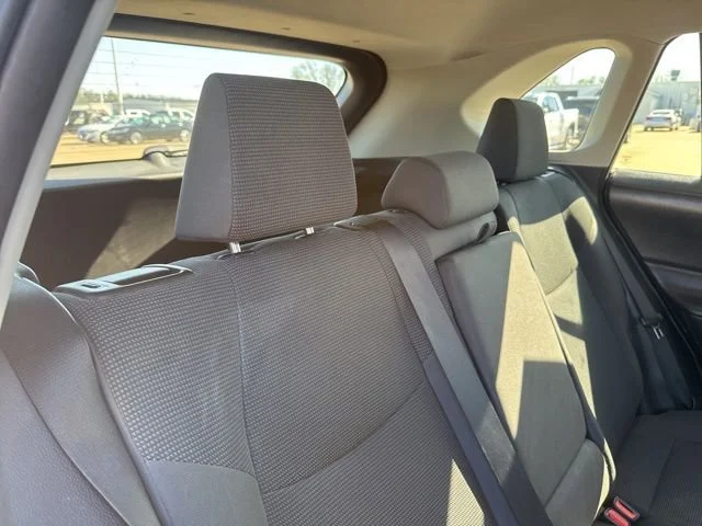 2019 Toyota RAV4 LE - Photo 43
