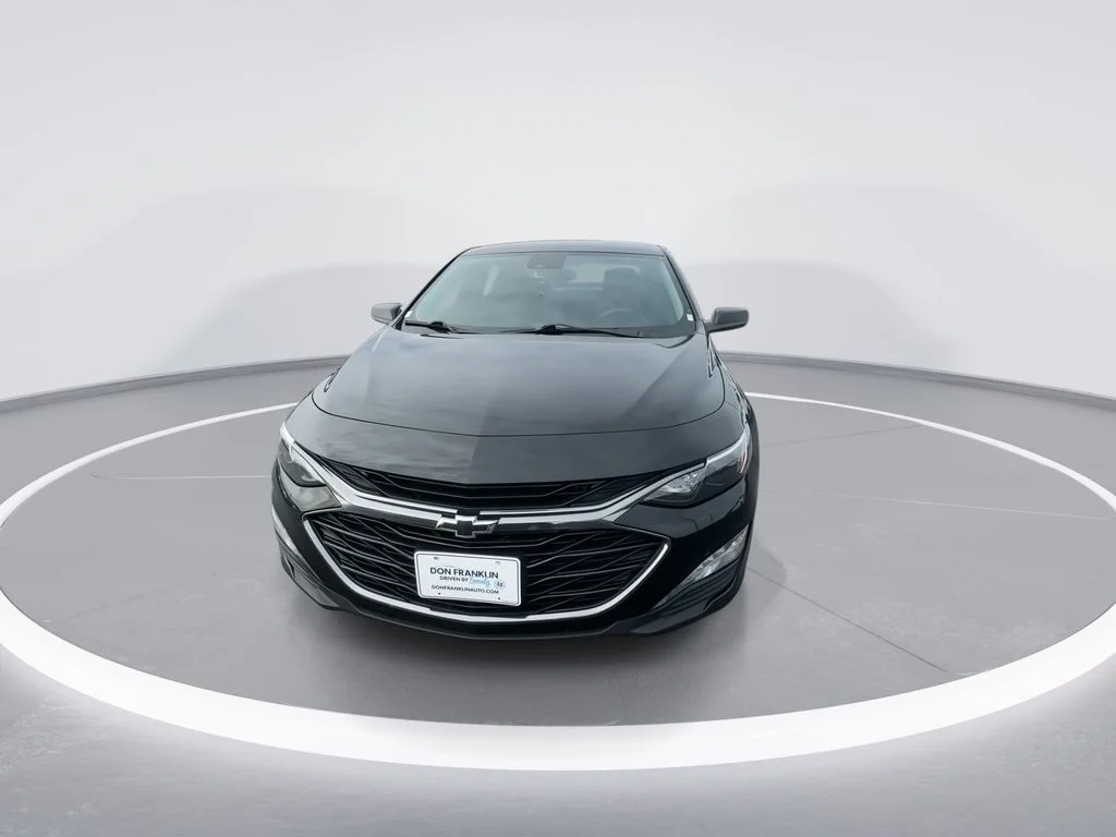 Used 2024 Black Chevrolet LT image 3