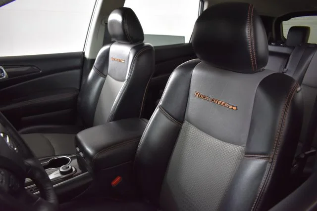 Used 2019 Silver Nissan SV image 14