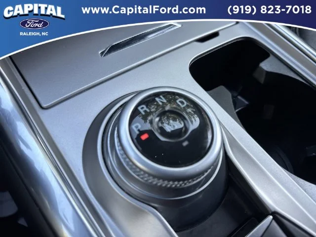 Used 2020 White Ford XLT image 30