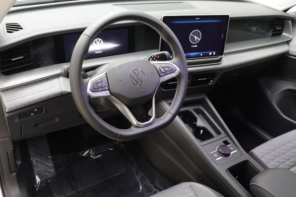 2026 Volkswagen Tiguan S - Photo 8