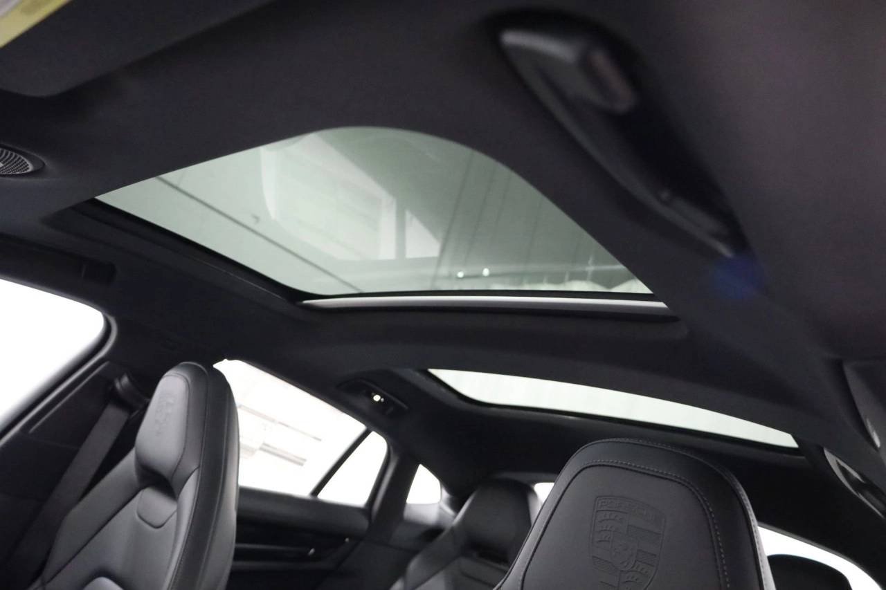 2026 Porsche Panamera Base - Photo 20