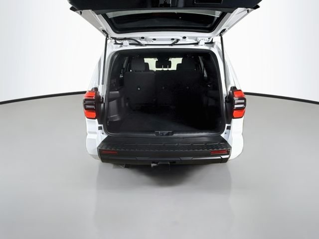 2026 Toyota 4Runner SR5 - Photo 25