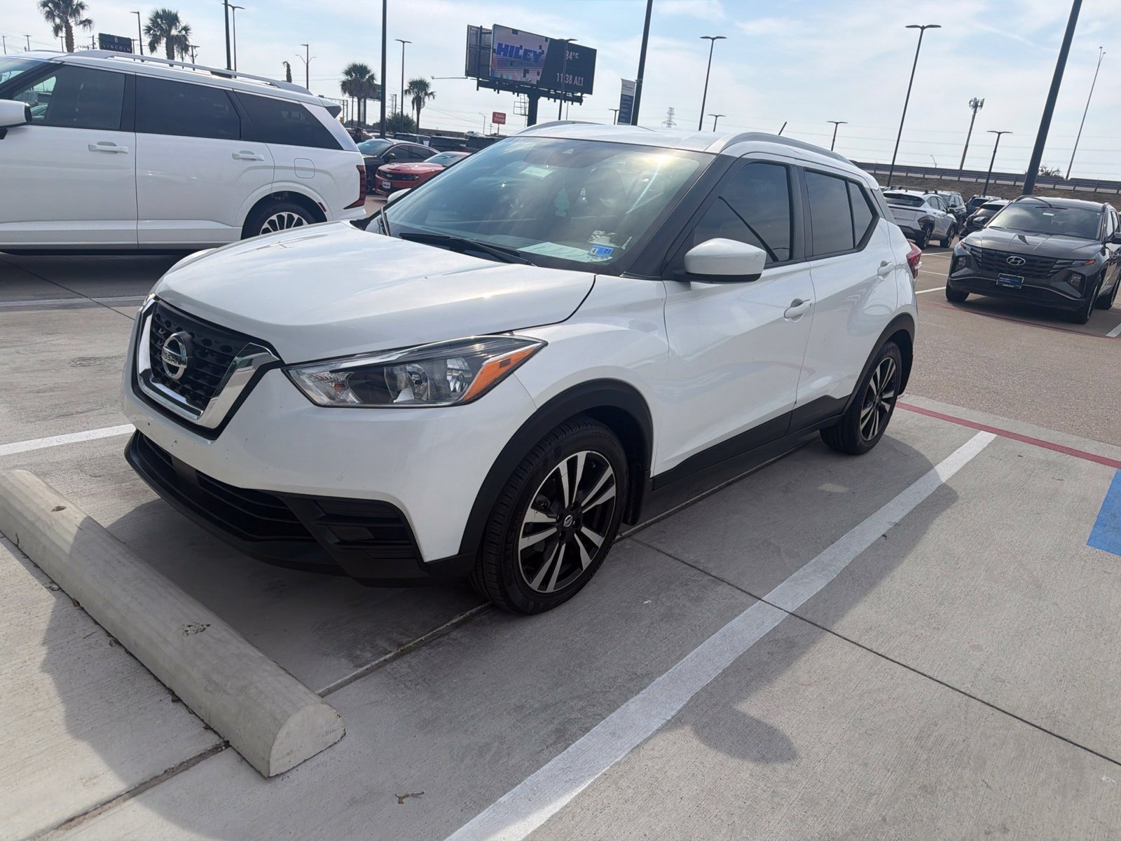 2020 Nissan Kicks