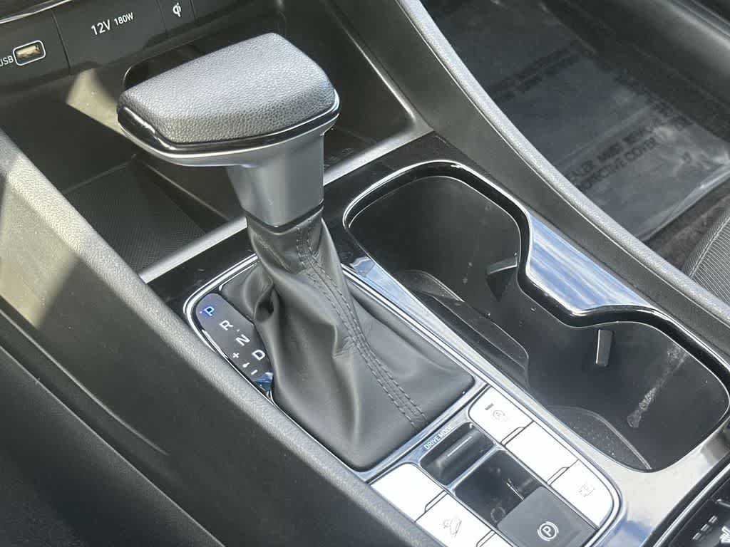 Used 2024 Titan Gray Hyundai SEL image 21