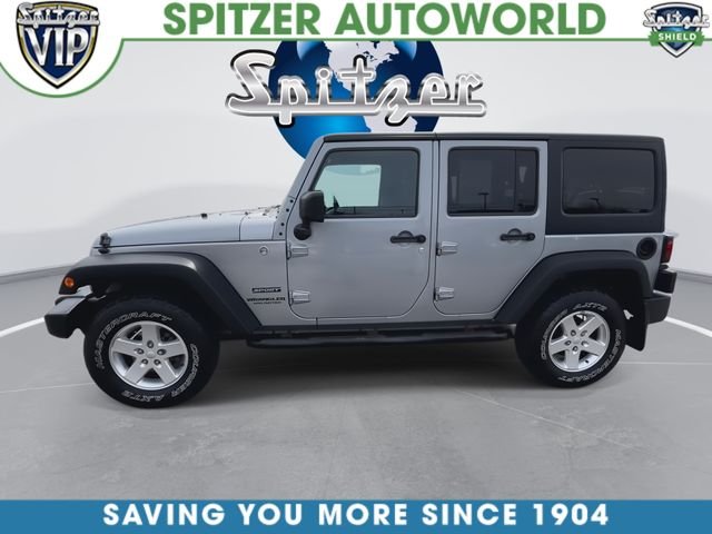 Used 2015 Silver Jeep Unlimited Sport image 6