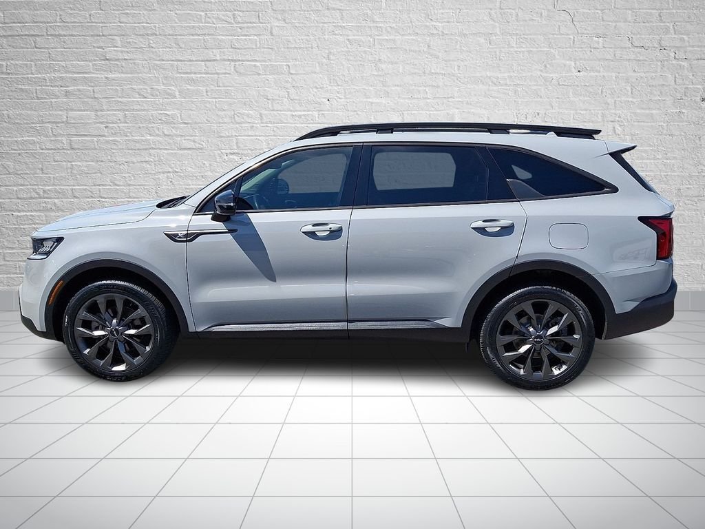 Used 2023 Gray Kia X-Line EX image 7