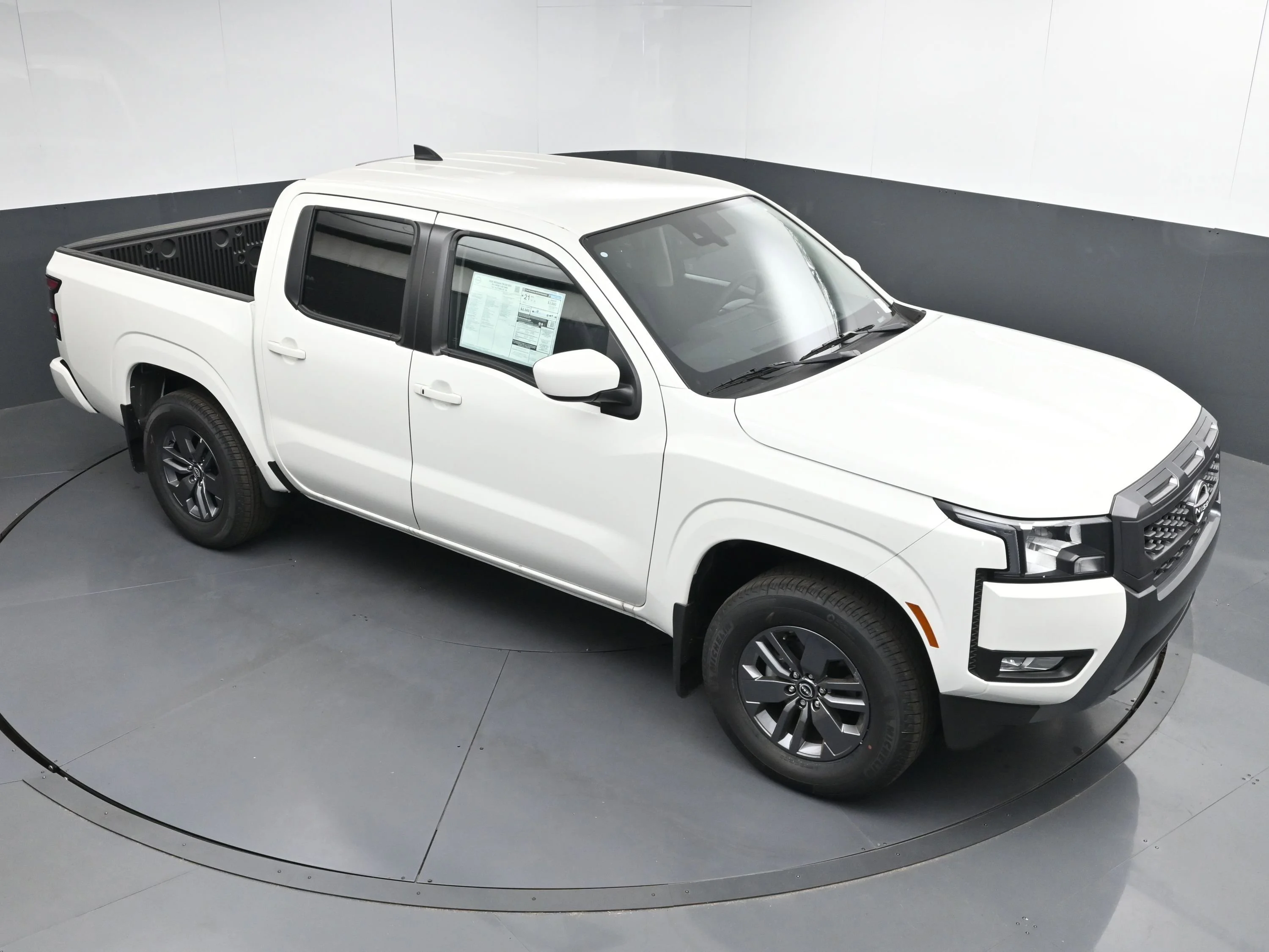 New 2025 Glacier White Nissan Crew Cab SV image 29