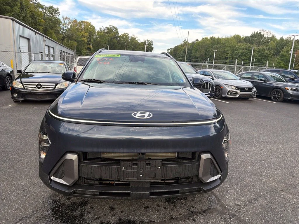 Used 2024 Blue Hyundai SEL image 2