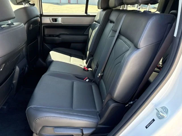 Used 2026 White Hyundai SEL image 21