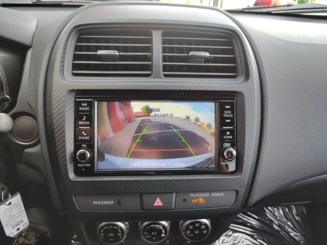 2025 Mitsubishi Outlander Sport ES - Photo 18