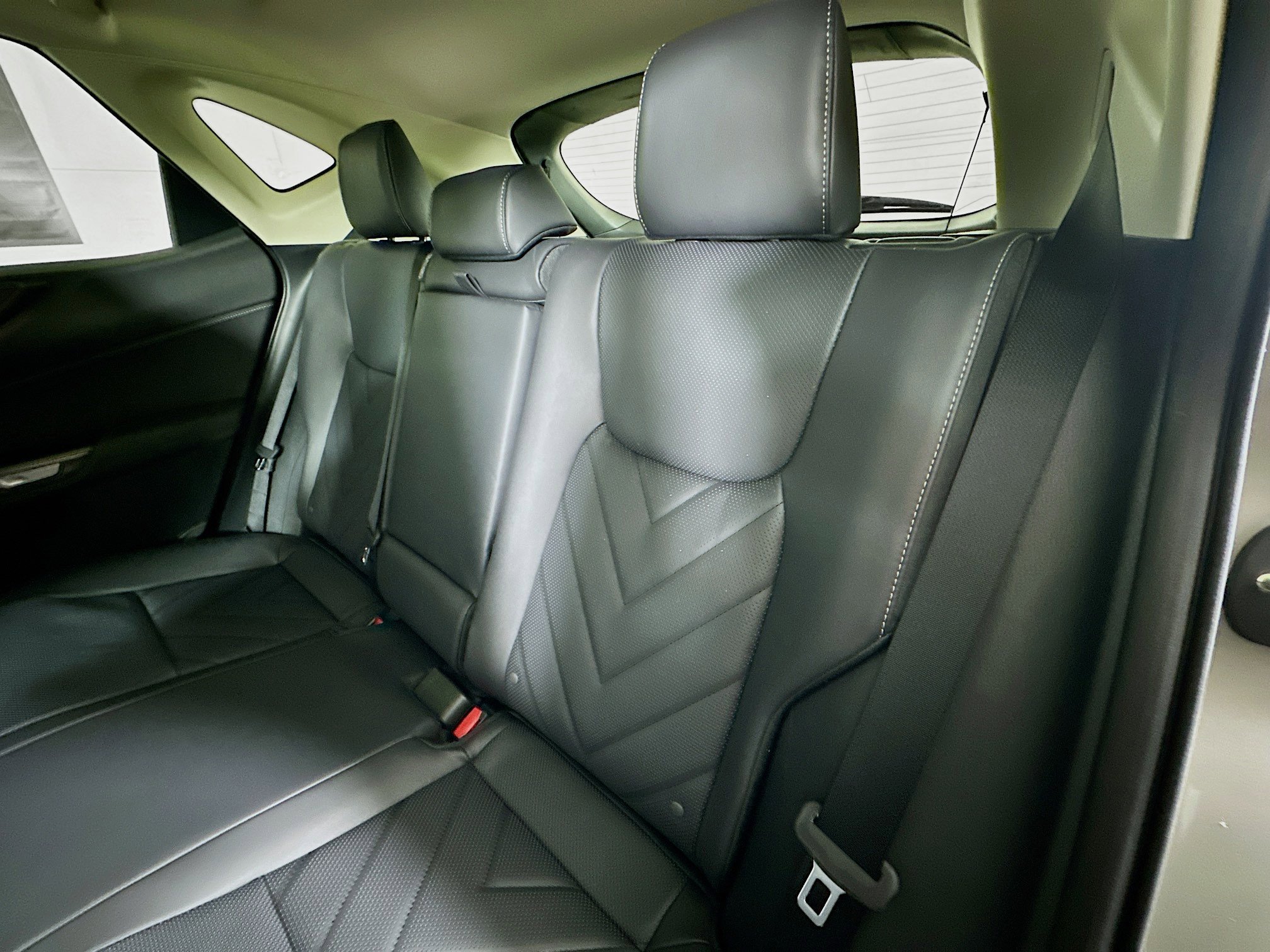 2026 Lexus NX 450h+ Luxury - Photo 24