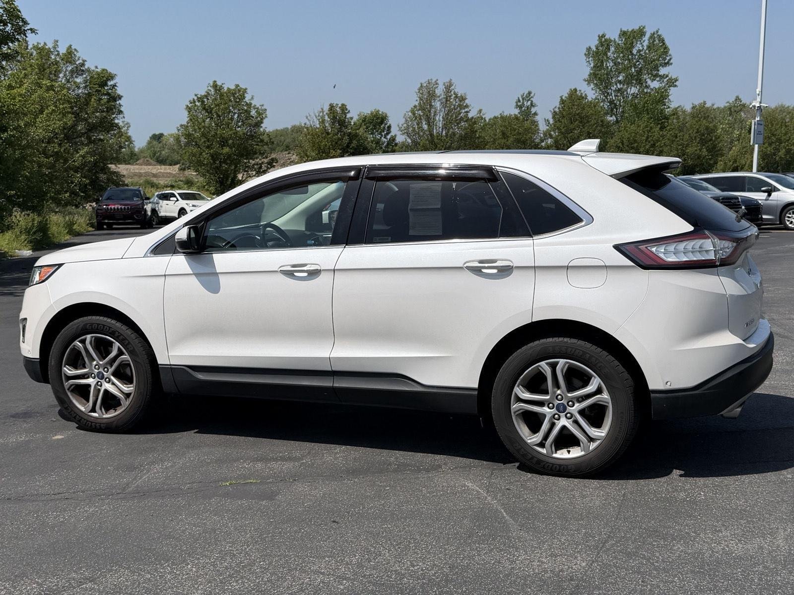 Used 2016 White Platinum Metallic Tri-Coat Ford Titanium image 6