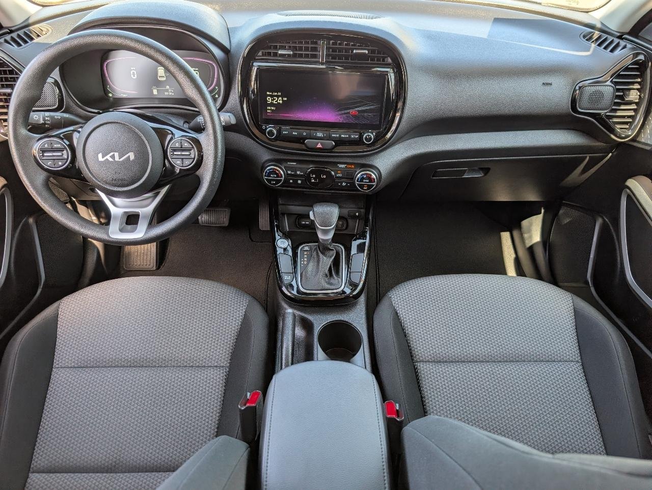 Used 2023 Clear White w/Black Roof Kia S image 10