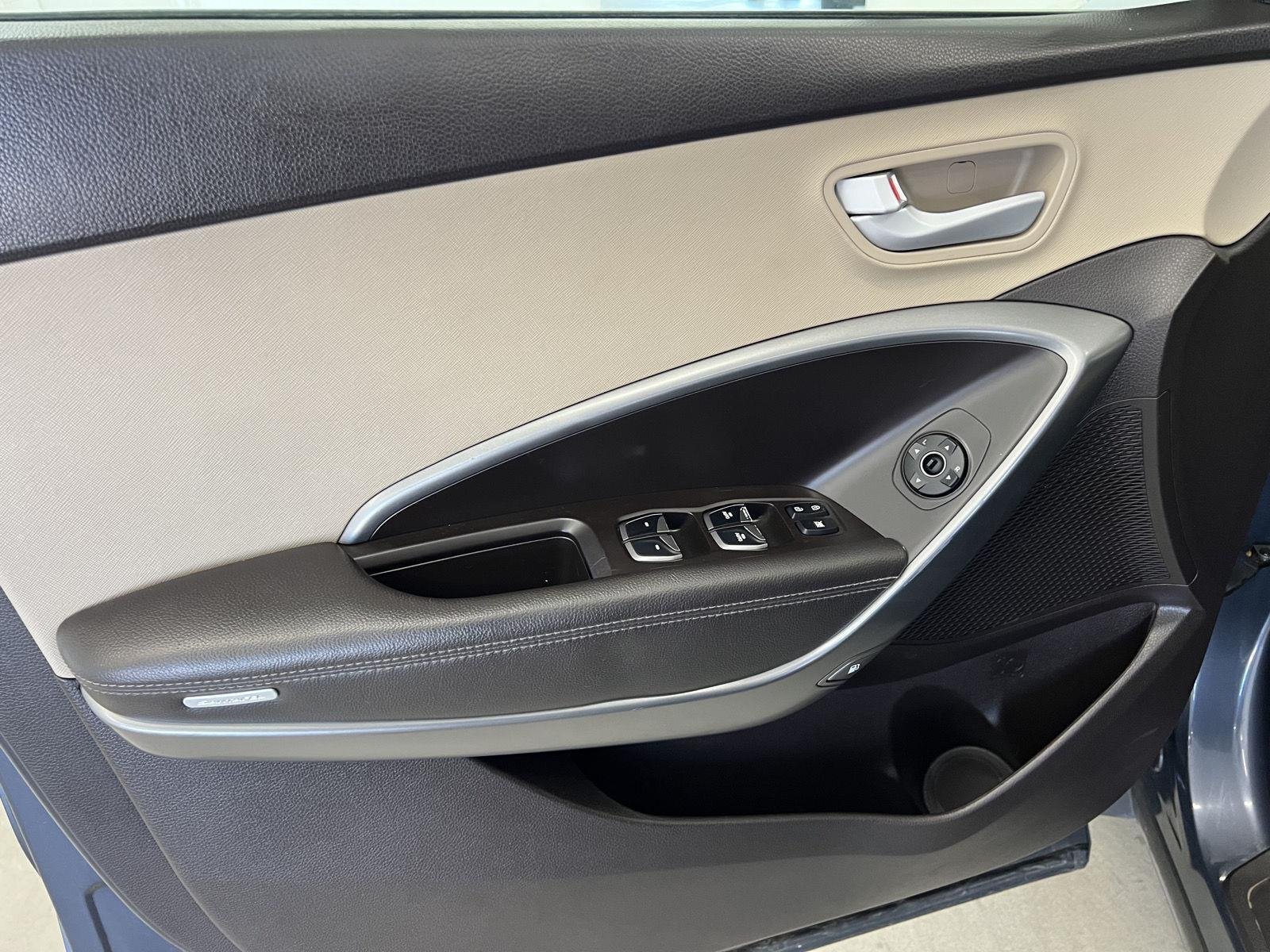 2017 Hyundai Santa Fe Sport - Photo 17