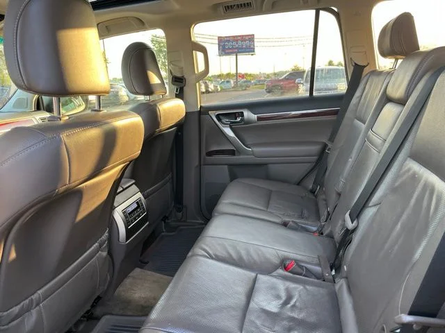 Used 2015 Beige Lexus 460 image 11