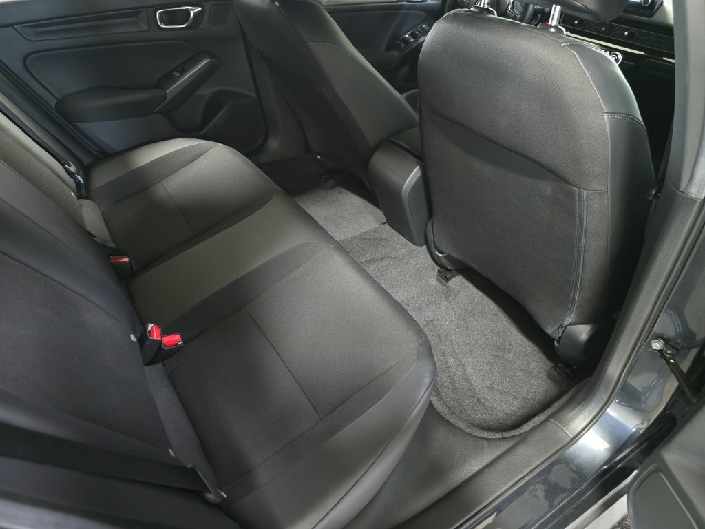 Used 2025 Gray Honda Sport image 15