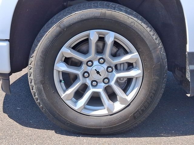 Used 2023 Summit White Chevrolet RST image 77
