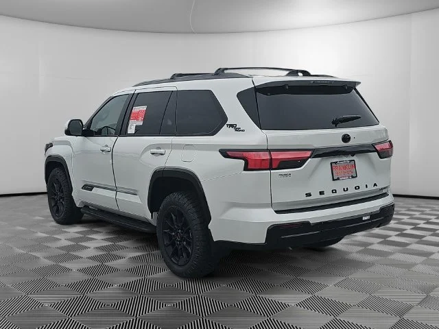 New 2026 Wind Chill Pearl Toyota Platinum image 3