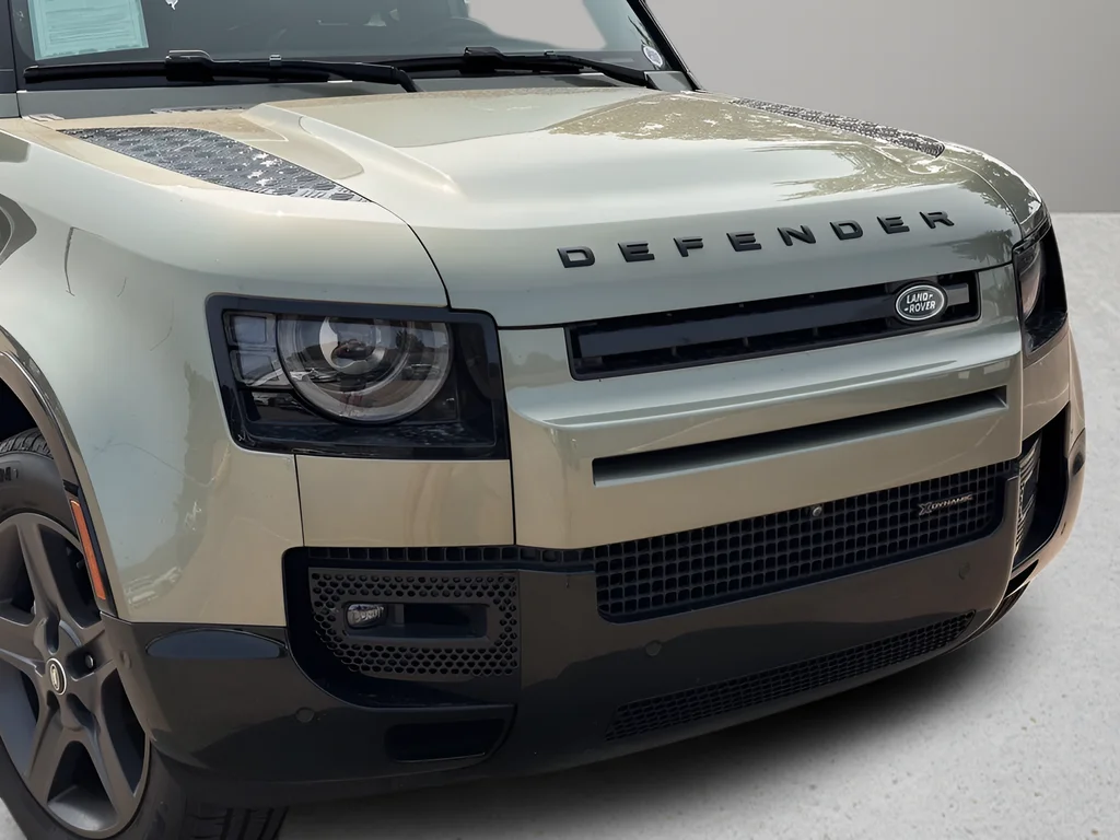 2023 Land Rover Defender X-Dynamic SE - Photo 26