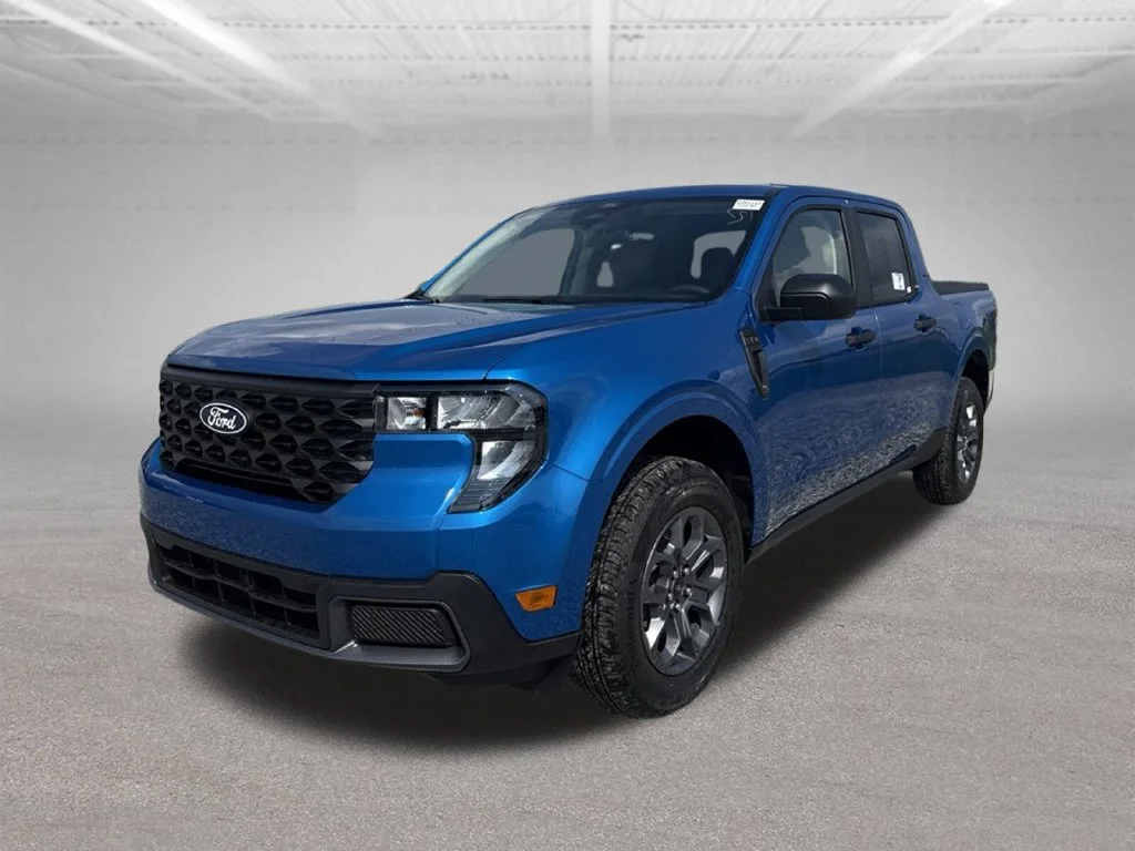 New 2026 Velocity Blue Ford XLT image 3