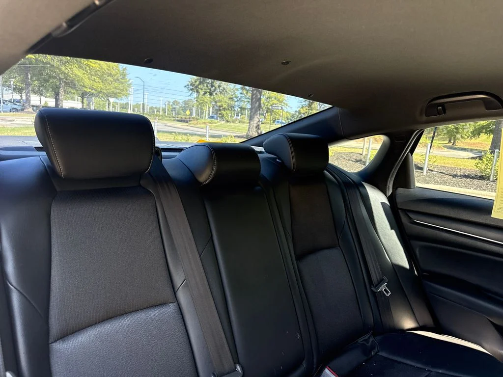 Used 2018 Modern Steel Metallic Honda Sport image 33