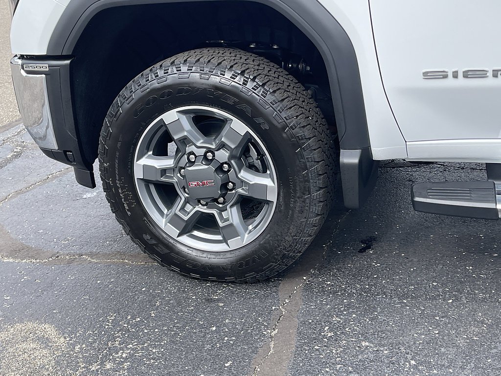 2026 GMC Sierra 2500HD SLT - Photo 13