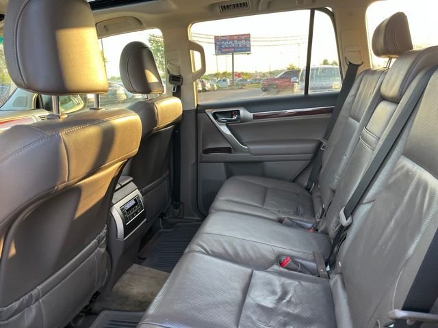 Used 2015 Beige Lexus 460 image 11