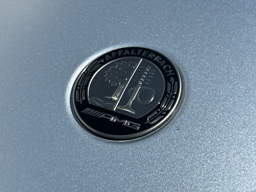 New 2027 MANUFAKTUR Cirrus Silver Magno Mercedes-Benz AMG® GLC 53 4MATIC+ Coupe image 66
